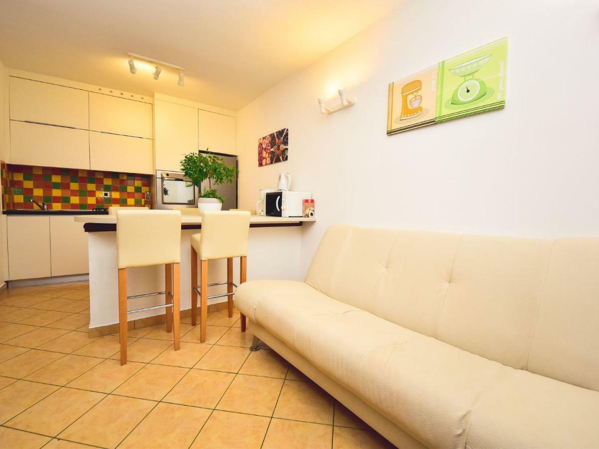 Apartment Anica-1 By Interhome ディクロ エクステリア 写真