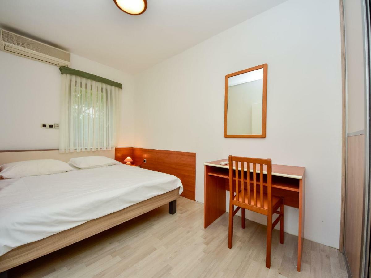 Apartment Anica-1 By Interhome ディクロ エクステリア 写真
